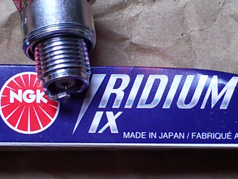 NGK LASER IRIDIUM®