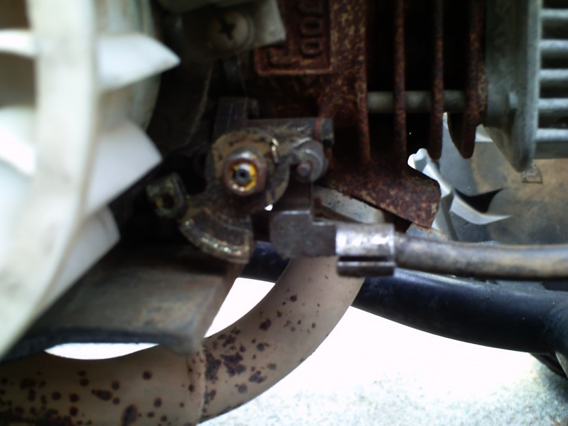 PICT0050.JPG (932.78 KiB) 67243 keer bekeken installeren oliekabel