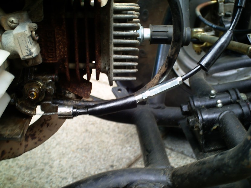 PICT0051.JPG (1.07 MiB) 64649 keer bekeken installeren oliekabel