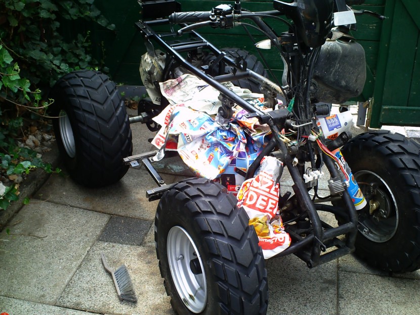 PICT0052.JPG (1.18 MiB) 67243 keer bekeken Spuiten ferme