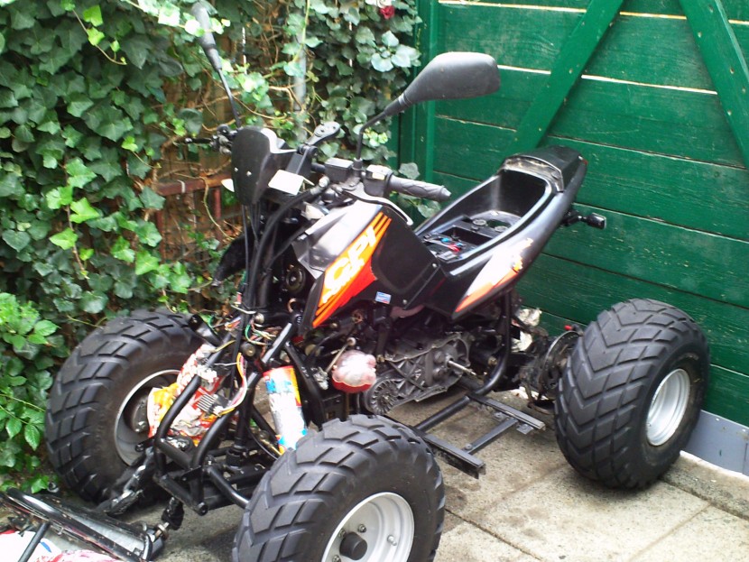 PICT0070.JPG (1.19 MiB) 239018 keer bekeken QUAD